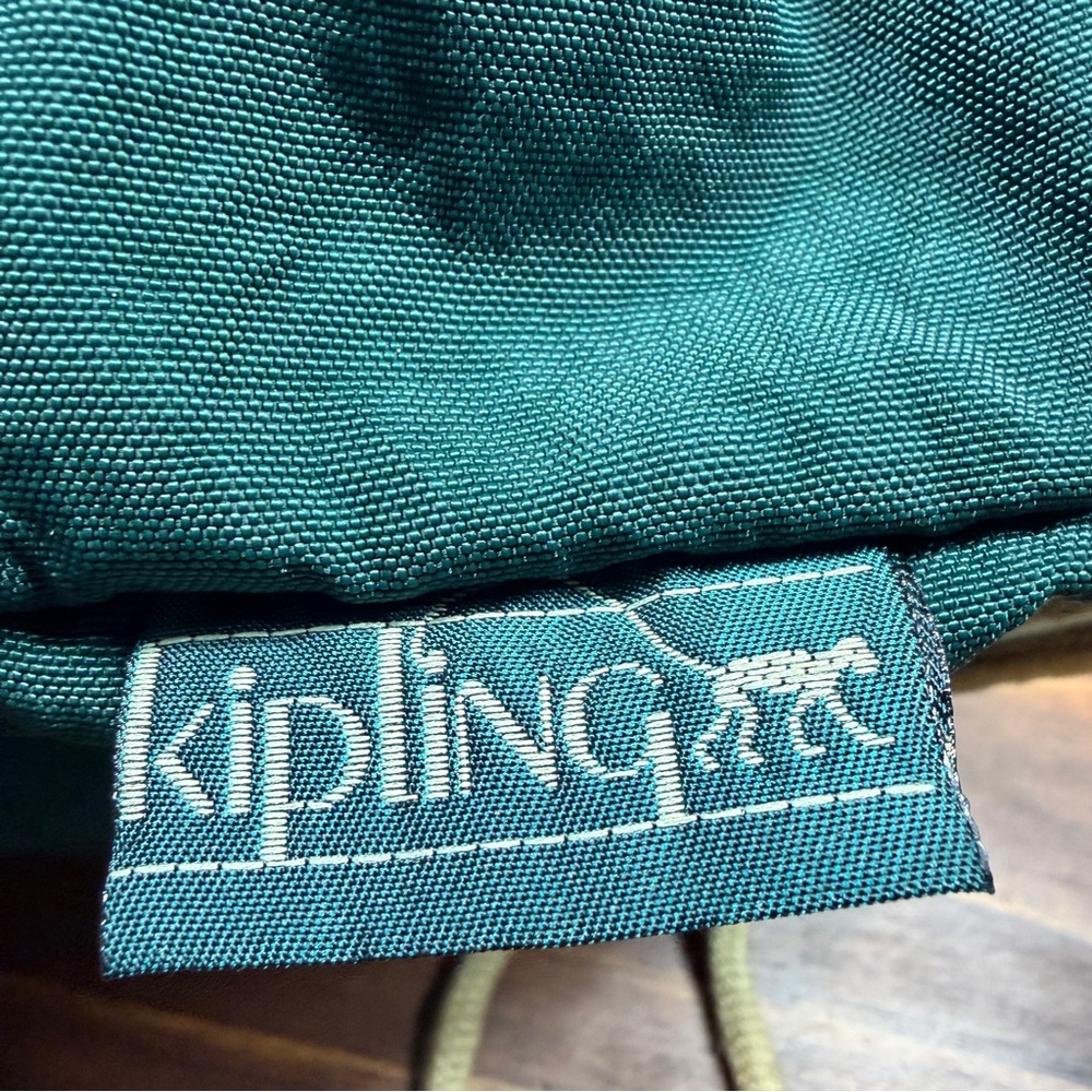 Vintage Kipling Black Nylon Drawstring Backpack Convertible Shoulder Bag EUC - Picture 7 of 15